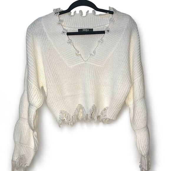 Hera Collection White Distressed V-Neck Cropped Sweater-NWOT - Picture 1 of 8